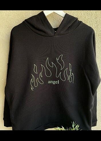 Angel Baskılı Siyah Oversize Sweatshirt 