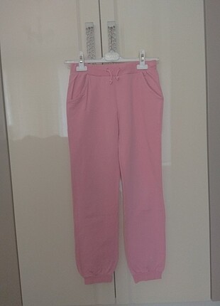 Pembe Eşofman 10-11 Yaş 