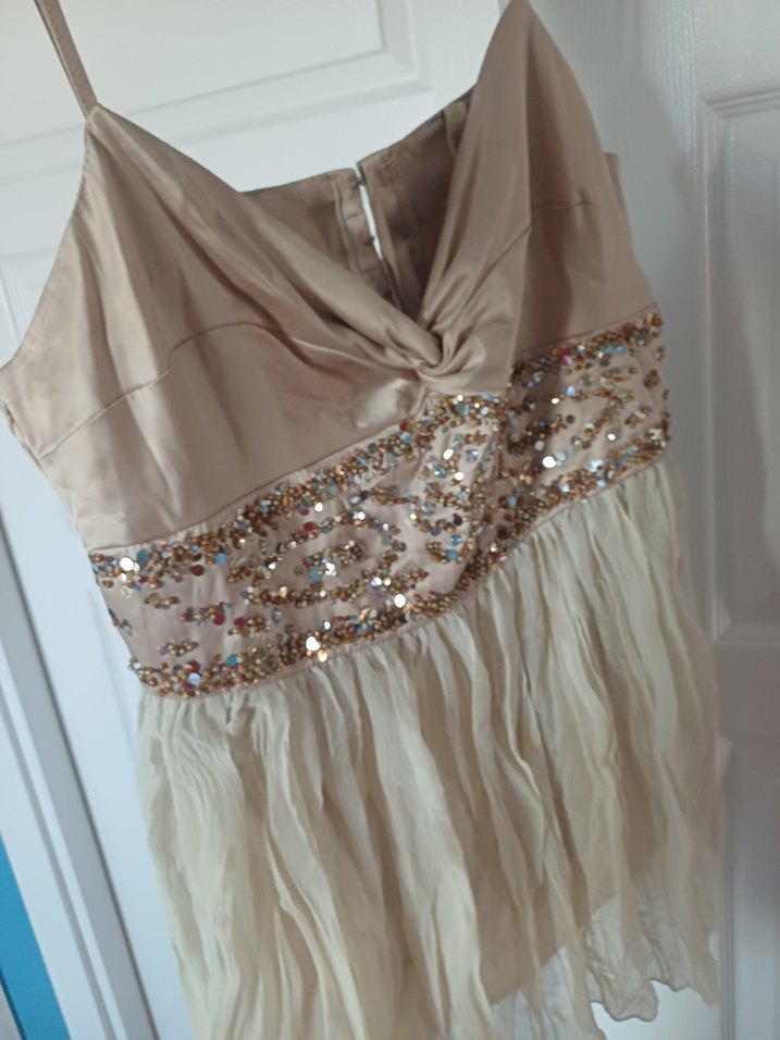 Nakışlı Bej bluz - Görsel 4