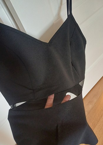 Siyah V Yakalı Strappy Mini Büstiyer - Görsel 7