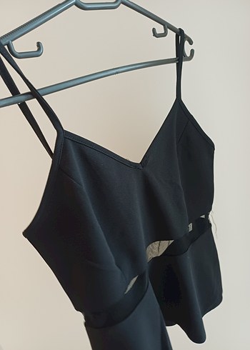 Siyah V Yakalı Strappy Mini Büstiyer - Görsel 2