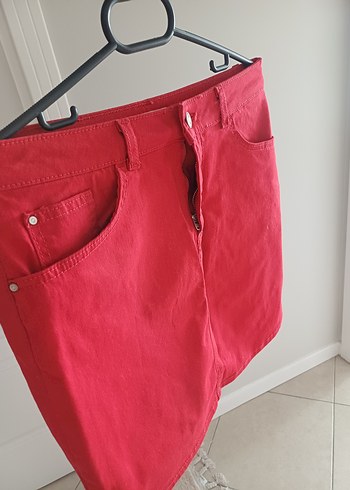 Düğmeli Kırmızı Mini Etek - Görsel 5