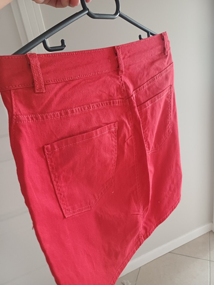 Düğmeli Kırmızı Mini Etek - Görsel 4