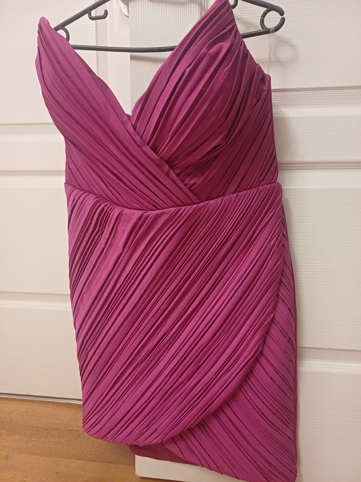 Piliseli Straplez Midi Pembe Elbise - Görsel 3