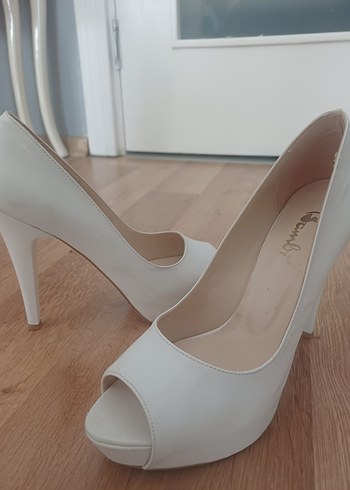 Beyaz Yüksek Topuklu Kadın Abiye Ayakkabı - Görsel 6