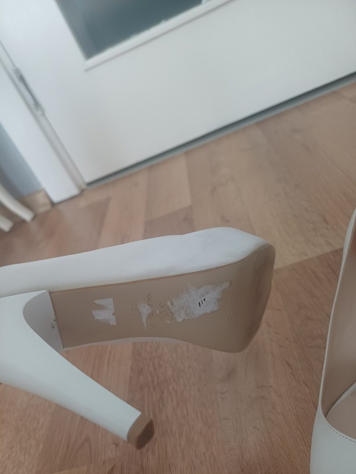 Beyaz Yüksek Topuklu Kadın Abiye Ayakkabı - Görsel 4