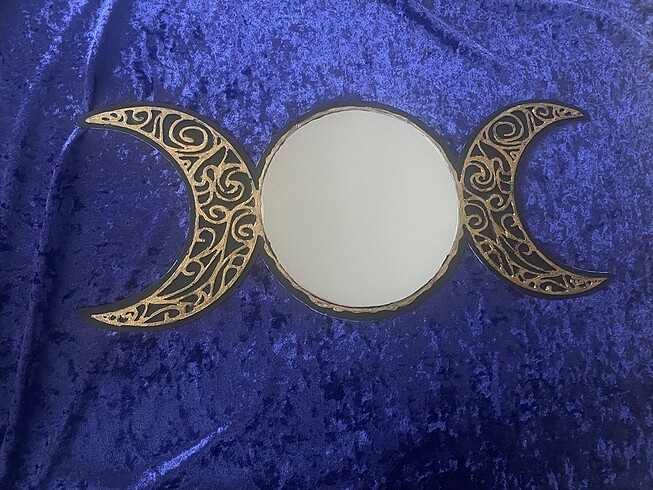hecate aynalı duvar aksesuarı