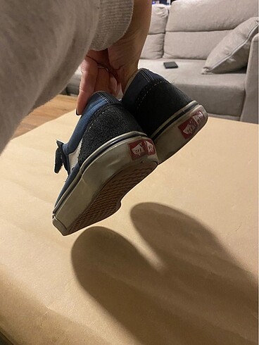 36,5 Beden mavi Renk cırt cırtlı vans old skool