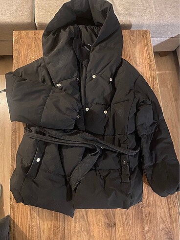 bershka mont