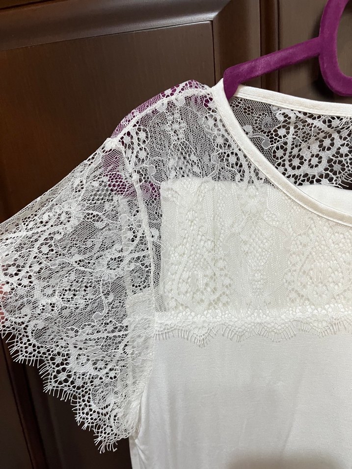Beyaz dantelli lohusa pijaması - Görsel 2