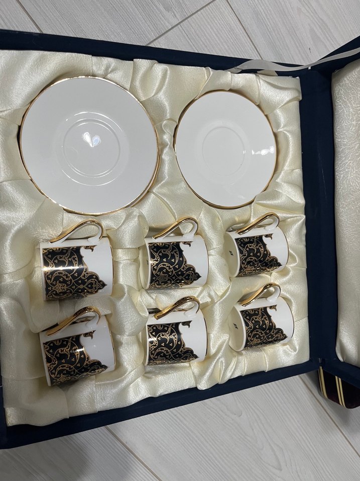Altın Detaylı Siyah Desenli 6'lı Kahve Fincanı Seti - Görsel 2