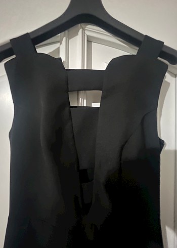 Siyah V Yakalı Uzun Elbise - Görsel 2