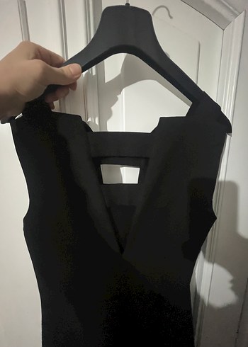 Siyah V Yakalı Uzun Elbise - Görsel 5