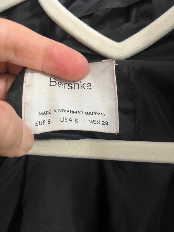 Siyah kısa mont - Görsel 3