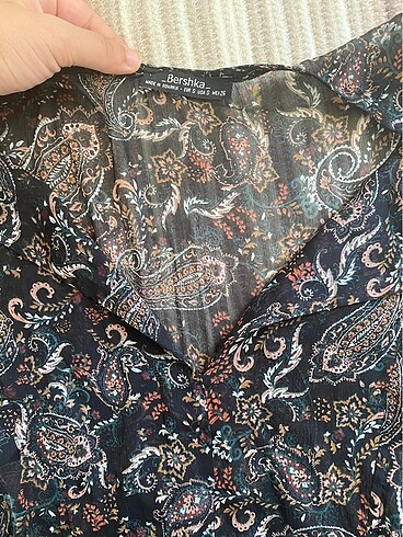 s Beden çeşitli Renk Bershka bluz
