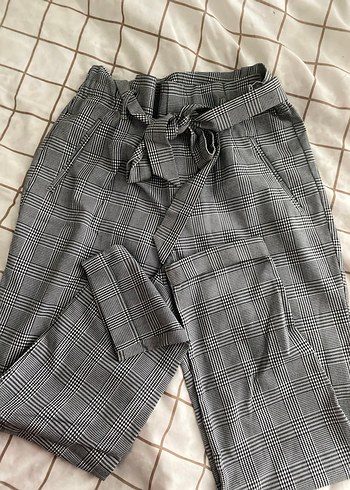 Kadın Gri Ekose Kemerli Kumaş Pantolon - Görsel 4