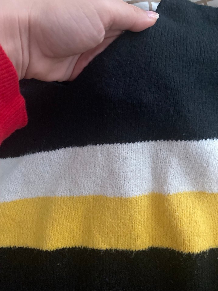 Sarı Çizgili Örgü Kadın Kazak - Görsel 2