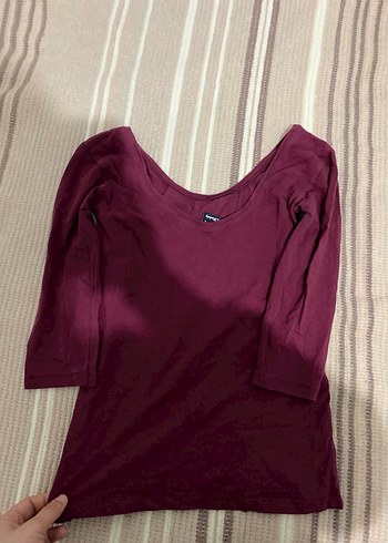 Bordo V Yaka kapri kol tişört - Görsel 2