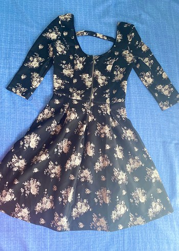 Bershka çiçek desenli elbise - Görsel 2