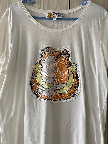 Garfield t shirt