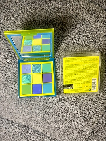 huda beauty far