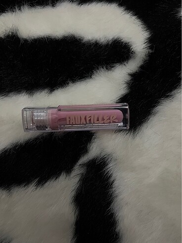 Huda Beauty huda beauty gloss