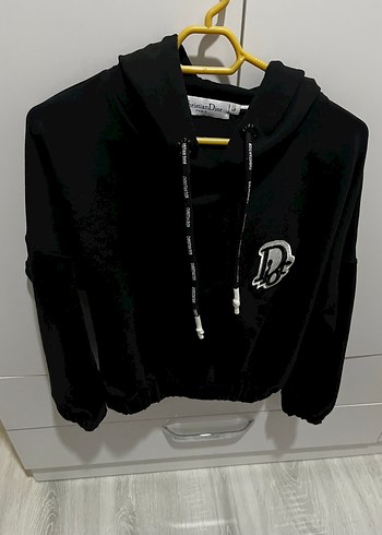 Siyah Kapüşonlu Kadın Sweatshirt - Görsel 2