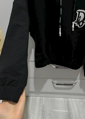 Siyah Kapüşonlu Kadın Sweatshirt - Görsel 5