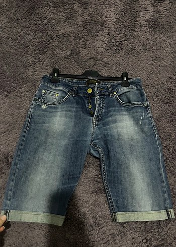 s Beden Düğmeli Bol Kesim Kısa Mavi Denim Şort
