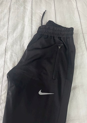 Nike Siyah Fermuarlı Erkek Eşofman Altı - Görsel 2