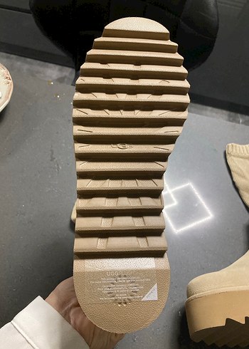 SÜPER ÖTESİ UGG LAR  - Görsel 6