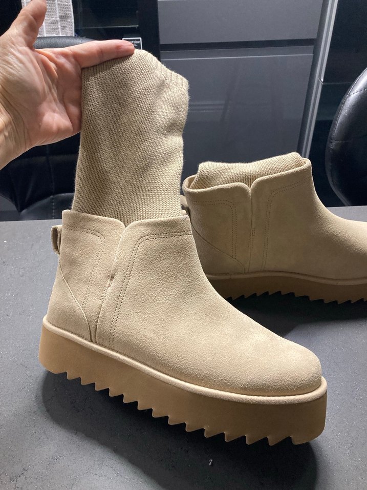SÜPER ÖTESİ UGG LAR  - Görsel 4