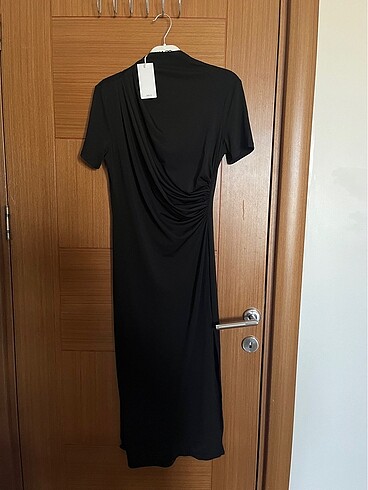 m Beden Mango Drape Detaylı Siyah Elbise