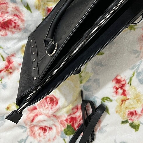 Stradivarius Stradivarius Siyah Kol Çantası