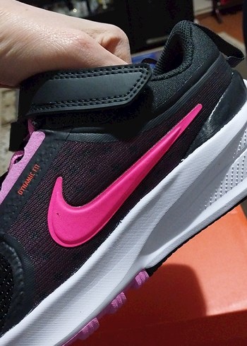 Nike dinamite fit spor ayakkabı - Görsel 4