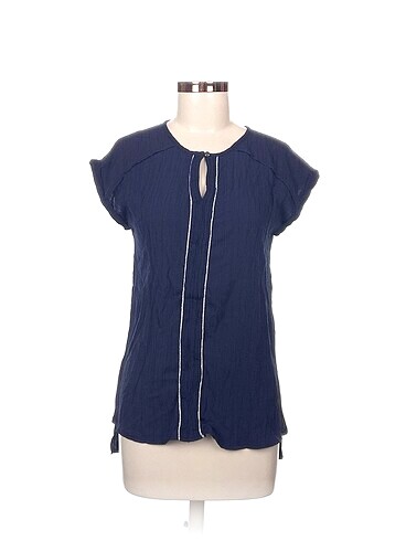 Sevenhill T-shirt %70 İndirimli.