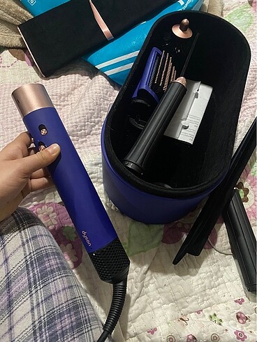 ACİL SATILIK YURT İÇİ DYSON AIRWRAP
