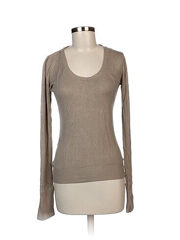 Burberry Bluz %70 İndirimli.