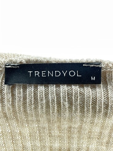 m Beden çeşitli Renk Trendyol & Milla Bluz %70 İndirimli.