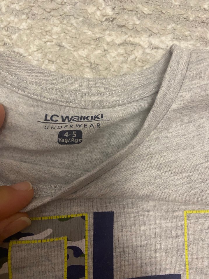 Gri Kamuflaj Desenli Erkek çocuk pijama takımı - Görsel 4