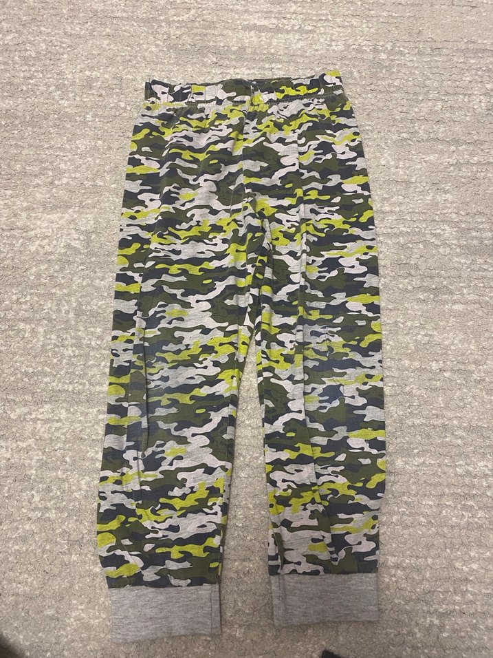 Gri Kamuflaj Desenli Erkek çocuk pijama takımı - Görsel 5