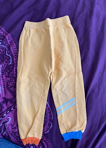 Erkek Çocuk Renkli Baskılı Sweatshirt ve Sarı Eşofman - Görsel 8