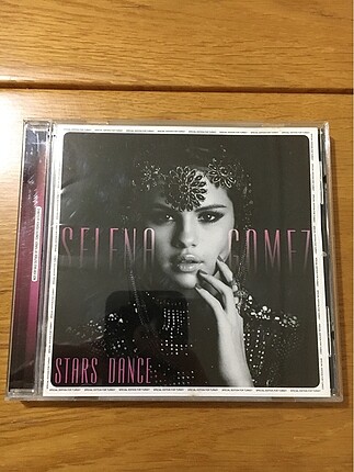 Selena Gomez albüm