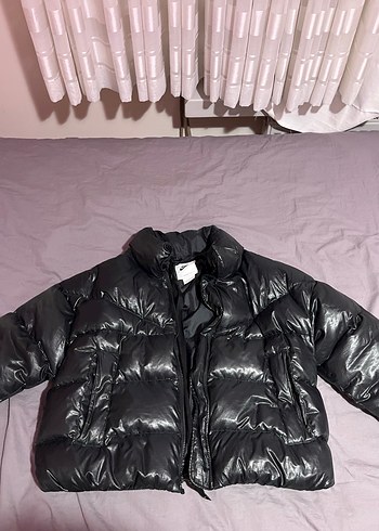 Siyah Kadın Puff Mont, Yüksek Yaka, Midi Boy - Görsel 3