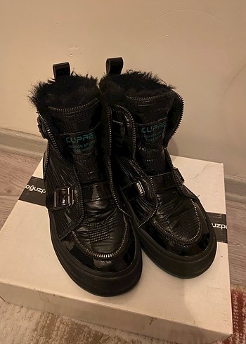 TÜYLÜ GUJA BOT - Görsel 2