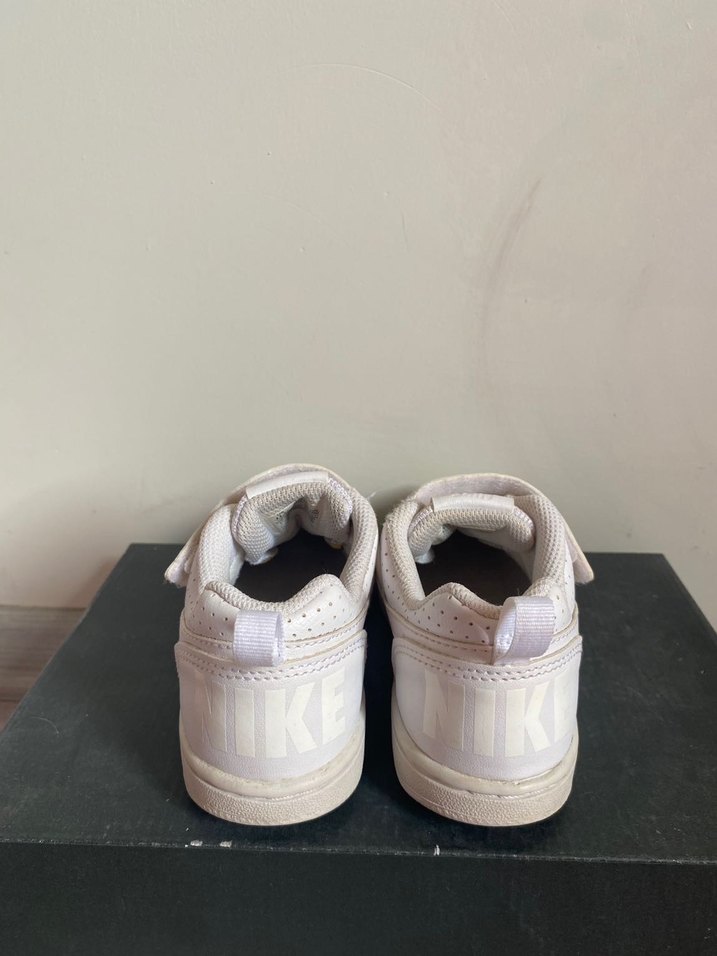 Nike spor ayakkabı - Görsel 3