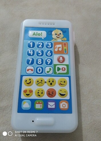Oyuncak telefon 
