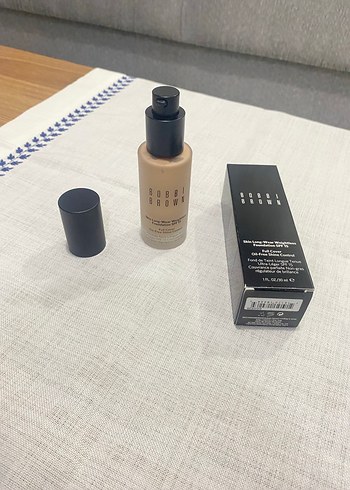 Bobbi Brown fondoten - Görsel 2