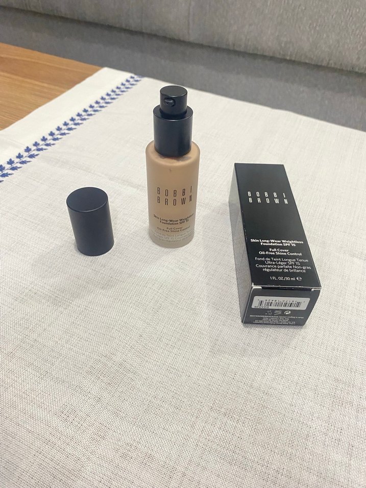 Bobbi Brown fondoten - Görsel 2