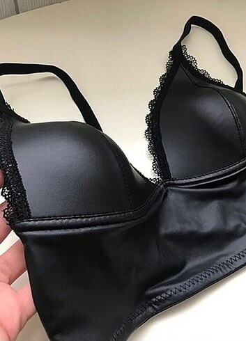 Victoria s Secret Siyah deri bralet 